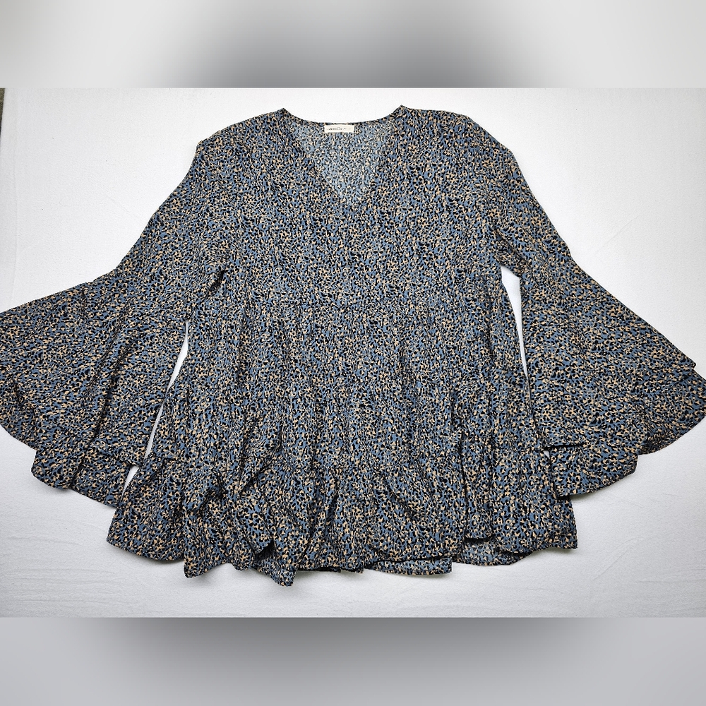 Chic‎ Multicolor Blouse with Flared Sleeves